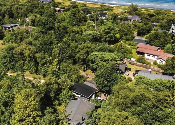 Feriehus Charm 100 Meters From The Near Rageleje